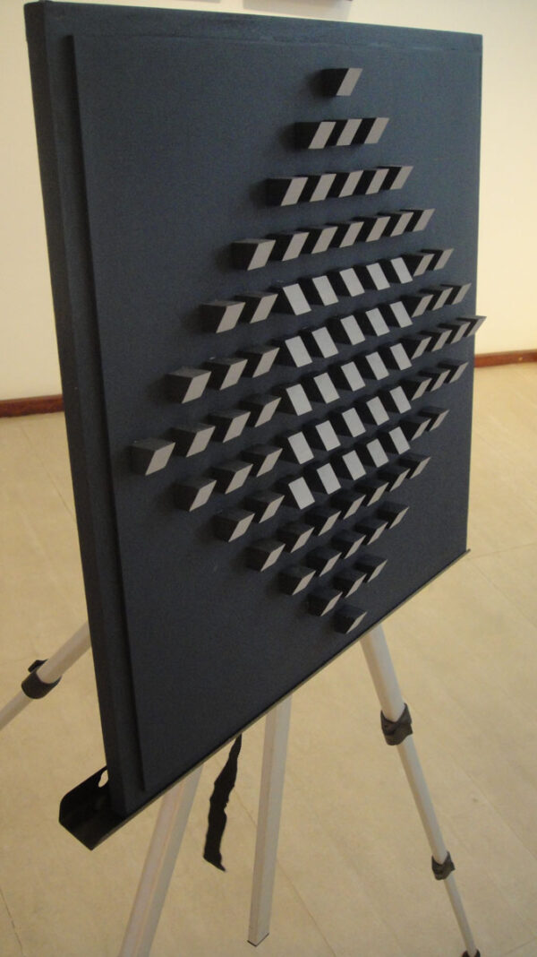 Objet Plastique no. 884